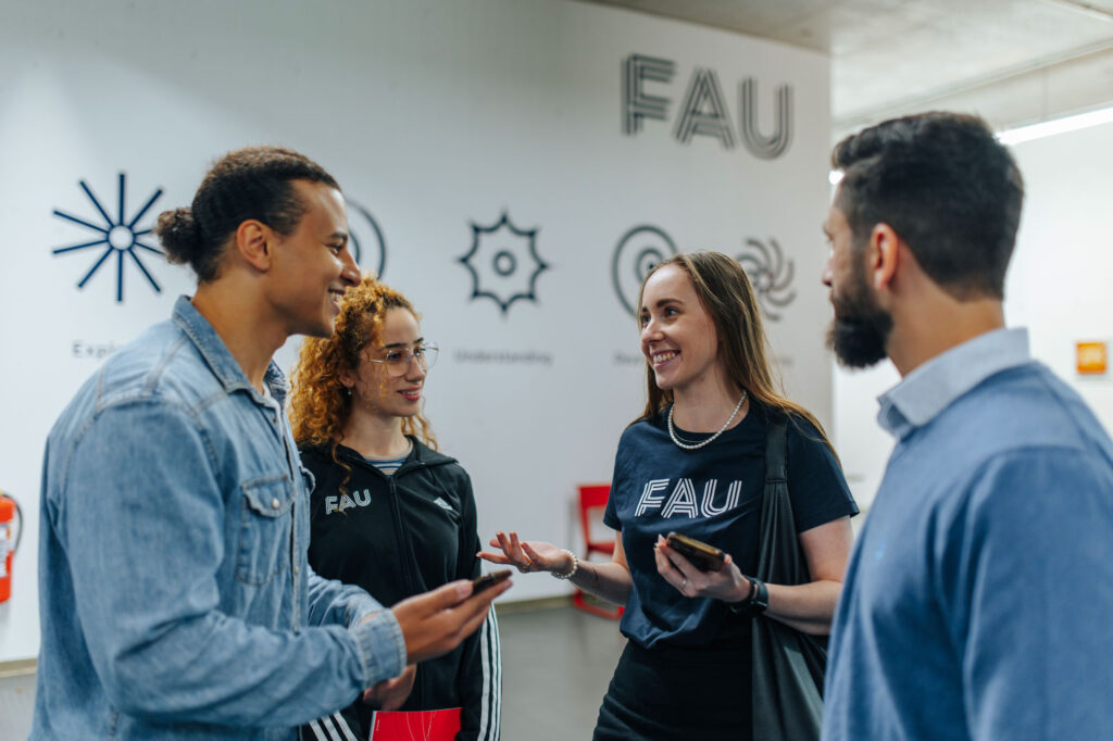 Studierende im Gespräch