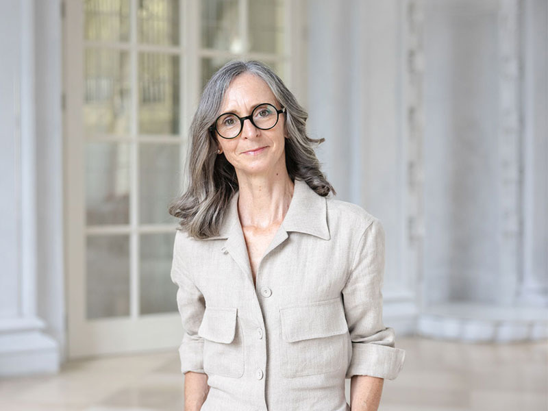 Portrait von Prof. Dr. Andrea Breard